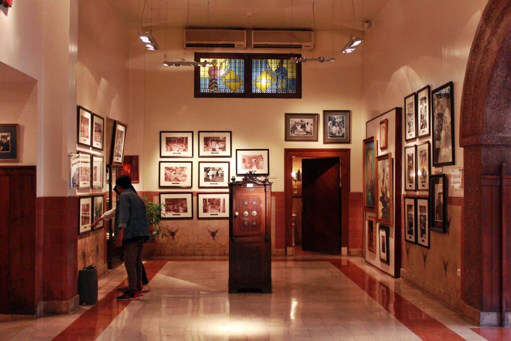 The historic House of Sampoerna in Surabaya, a beautifully preserved colonial building showcasing the history of Indonesia's tobacco industry, with its elegant architecture and vintage displays.